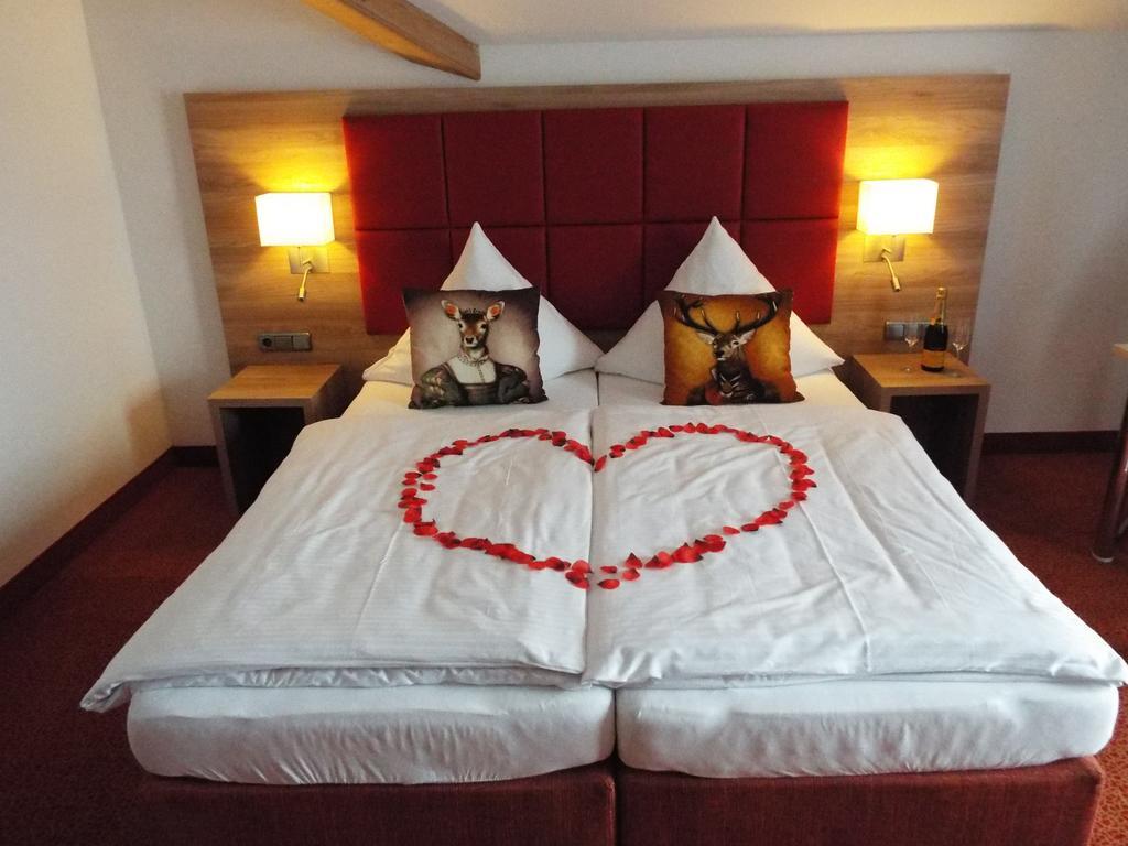 Hotel Isartaler Hof Wolfratshausen Room photo