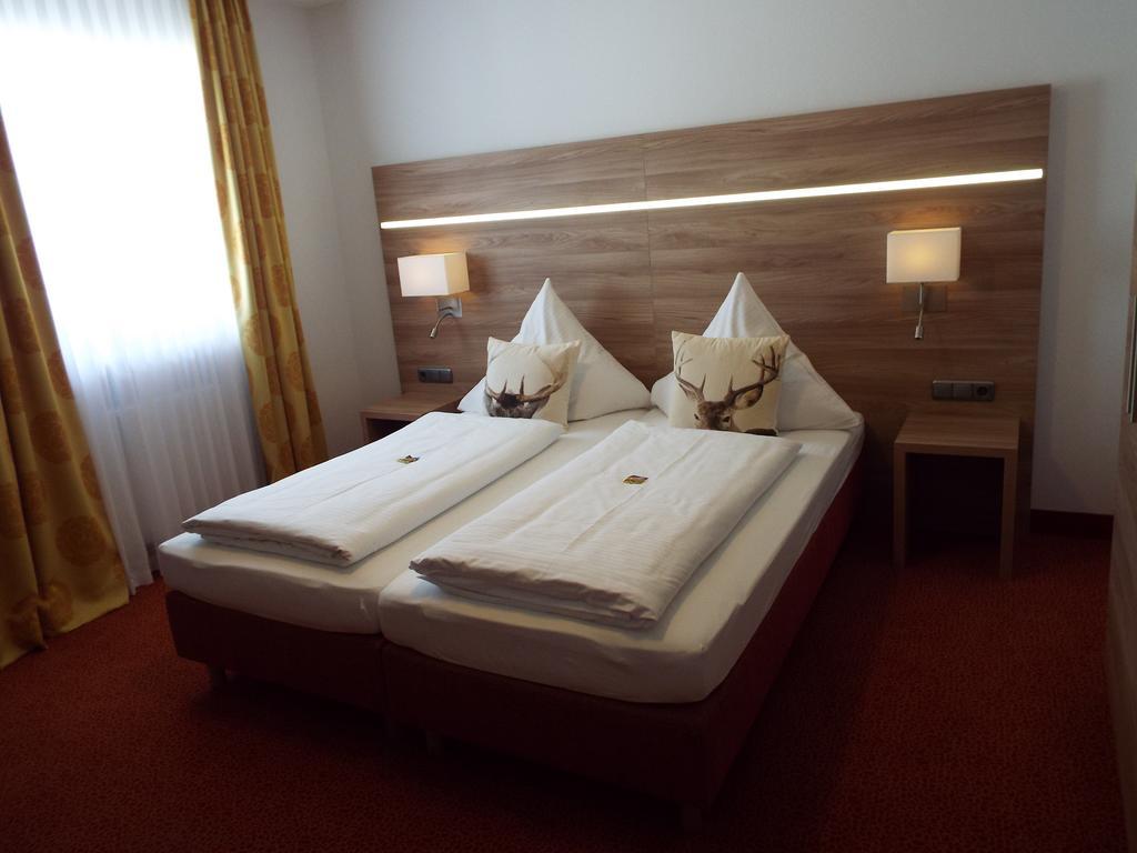 Hotel Isartaler Hof Wolfratshausen Room photo