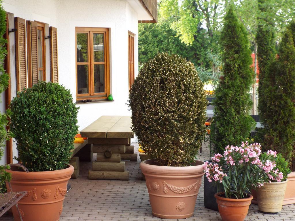 Hotel Isartaler Hof Wolfratshausen Exterior photo